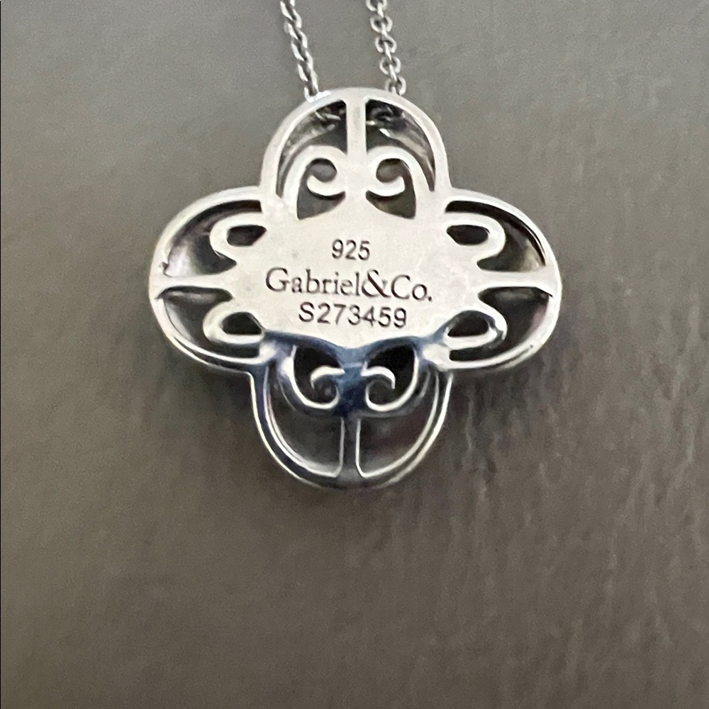 Gabriel & Co.925 Sterling Silver Woman’s 18” Diamond Cross Clover Necklace EUC - Picture 6 of 16